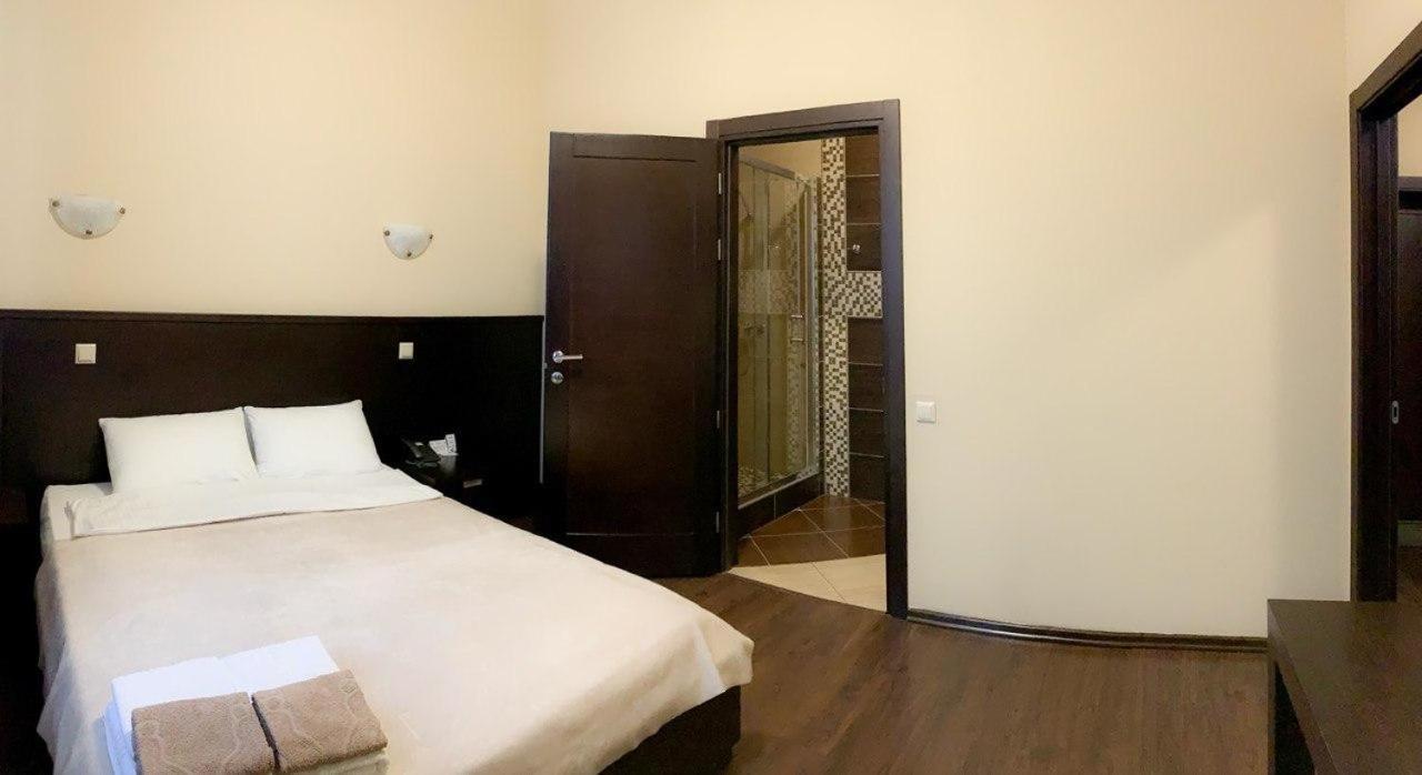 Hotel Etoile Charków Zewnętrze zdjęcie
