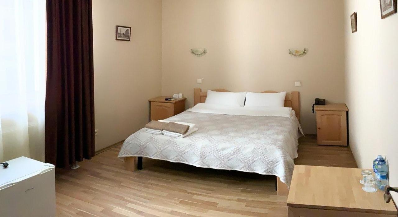 Hotel Etoile Charków Zewnętrze zdjęcie