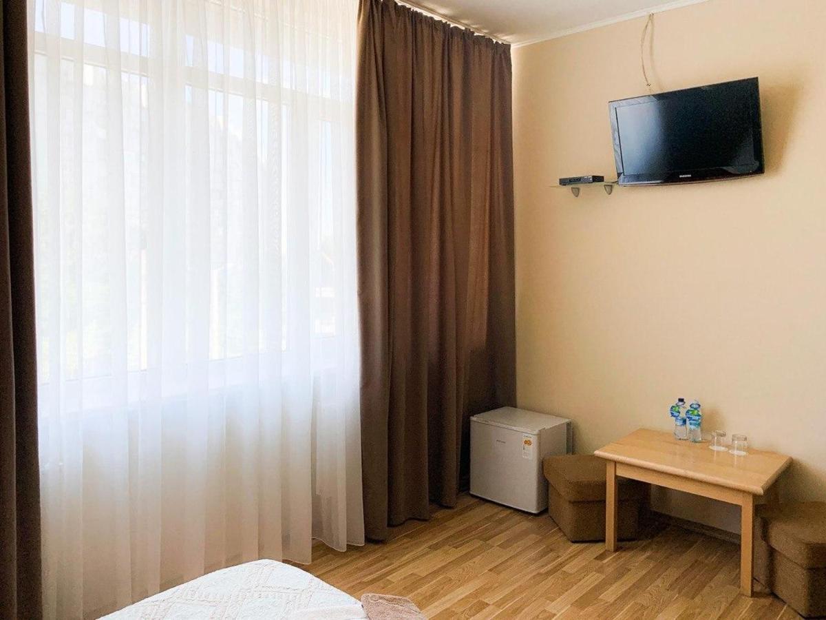 Hotel Etoile Charków Zewnętrze zdjęcie